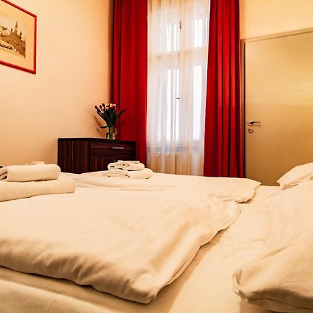 Residence U Cerne Veze Τσέσκε Μπουντεγιόβιτσε Δωμάτιο φωτογραφία