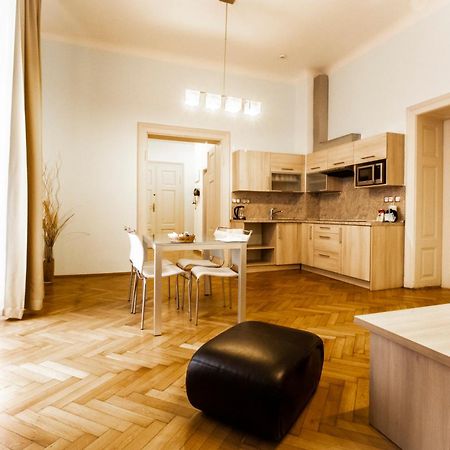 Residence U Cerne Veze Τσέσκε Μπουντεγιόβιτσε Δωμάτιο φωτογραφία