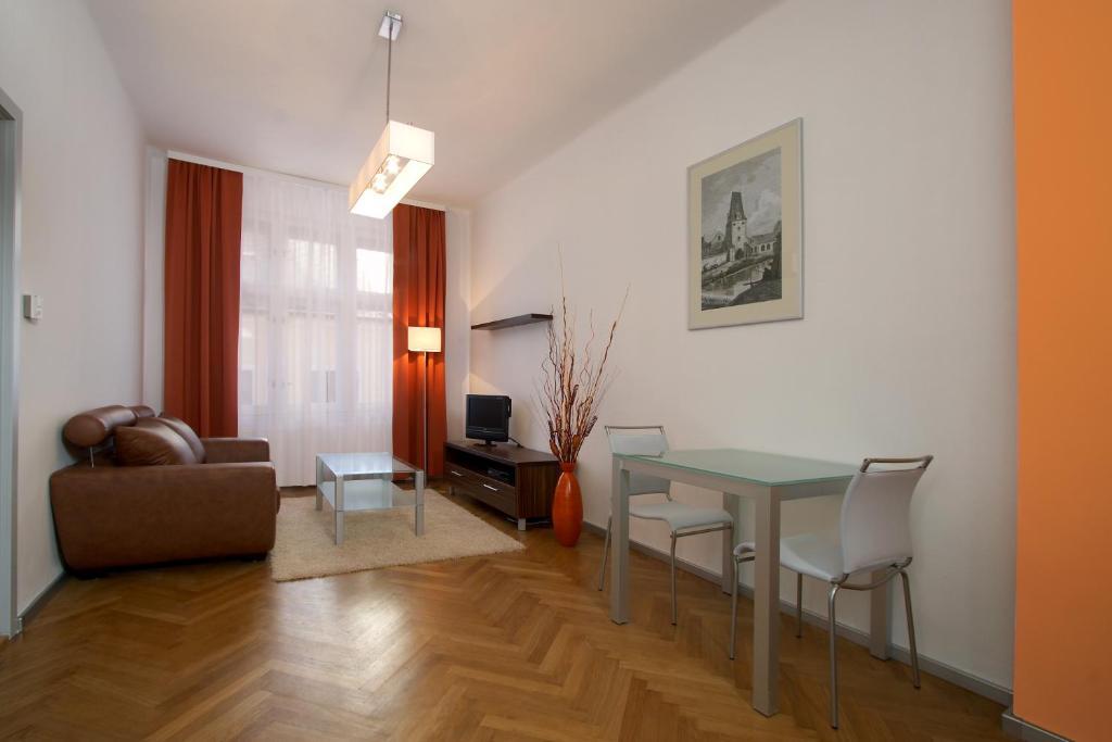 Residence U Cerne Veze Τσέσκε Μπουντεγιόβιτσε Δωμάτιο φωτογραφία