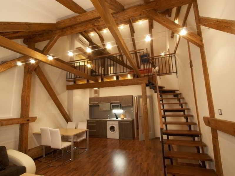 Residence U Cerne Veze Τσέσκε Μπουντεγιόβιτσε Εξωτερικό φωτογραφία
