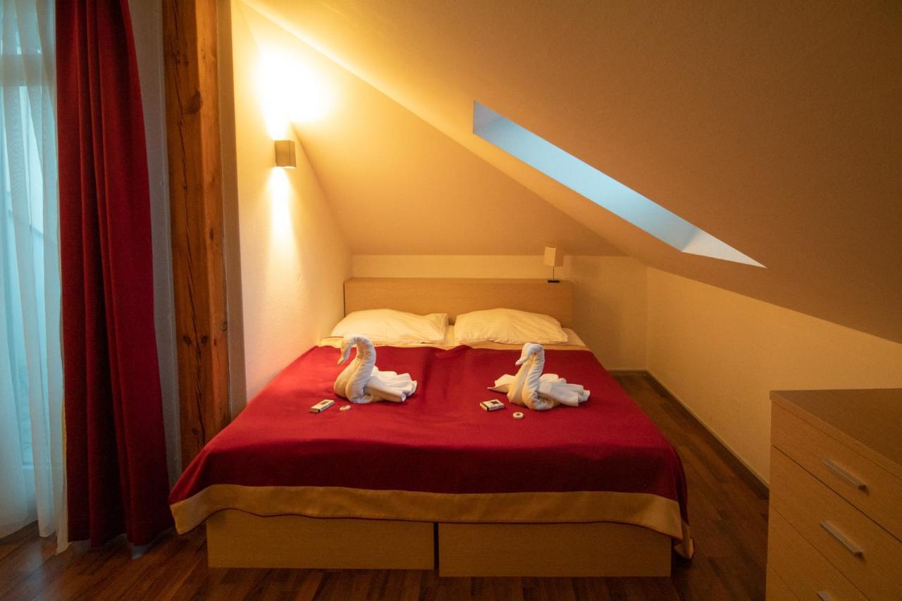 Residence U Cerne Veze Τσέσκε Μπουντεγιόβιτσε Εξωτερικό φωτογραφία