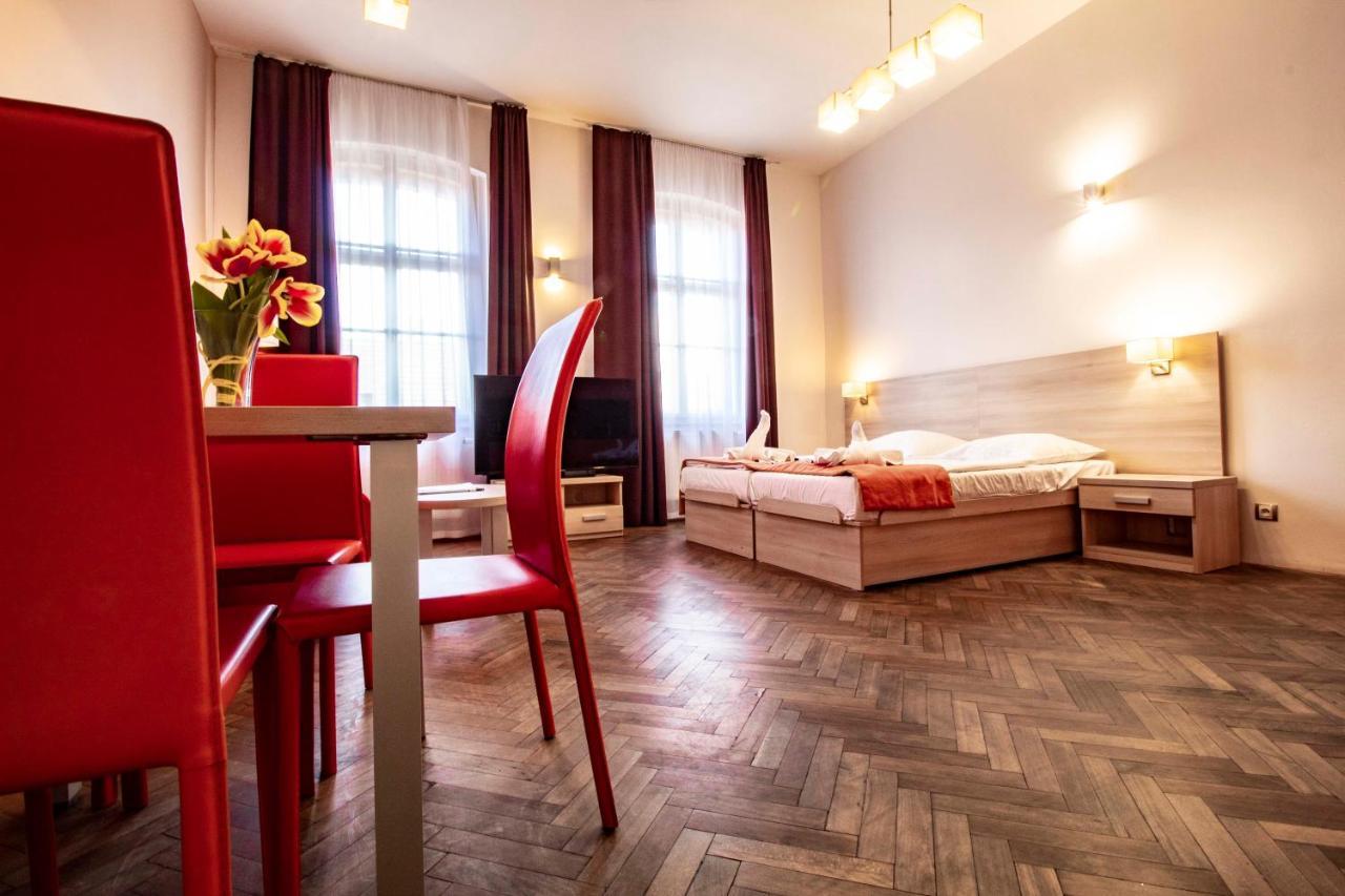 Residence U Cerne Veze Τσέσκε Μπουντεγιόβιτσε Δωμάτιο φωτογραφία